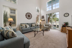 Condo/Townhome Close to Beach, Baseball, Golf and Sunshine!